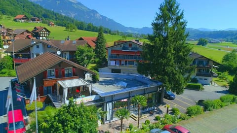 Neighbourhood, Bird's eye view, Summer