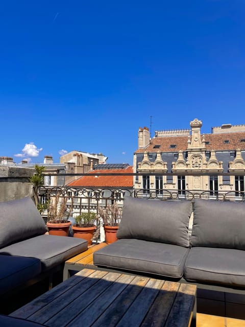 Patio, Day, View (from property/room), Balcony/Terrace, Living room, Seating area