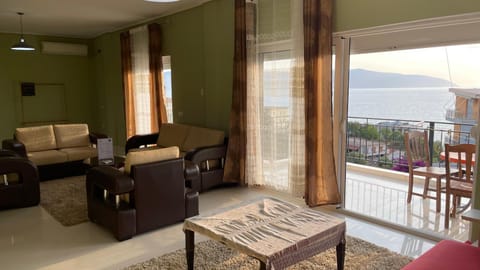 Patio, Day, Natural landscape, View (from property/room), Balcony/Terrace, Living room, Seating area, Dining area, Sea view
