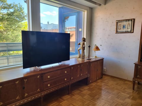 Large apartment with 4 bedrooms, central location Apartment in Finland