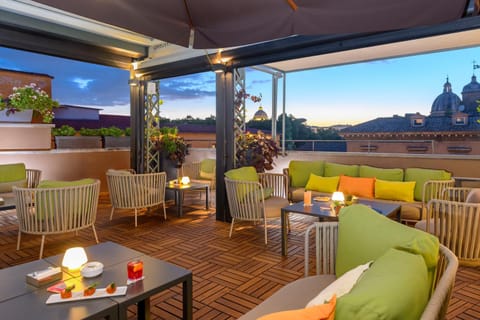 Lounge or bar