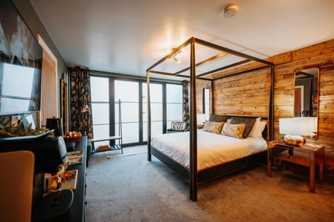 Boutique Shrewsbury Suites Bed and Breakfast in Shrewsbury