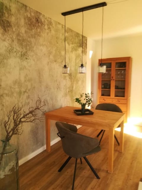 Apartment in ruhiger Wohnlage Sie sind in 3 Minuten am Trebbower See oder in 30 Minuten an der Ostsee Apartment in Mecklenburg-Vorpommern, Germany