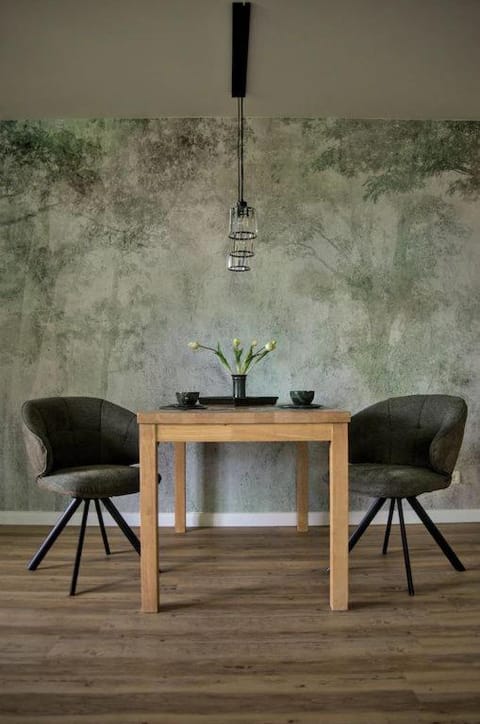 Apartment in ruhiger Wohnlage Sie sind in 3 Minuten am Trebbower See oder in 30 Minuten an der Ostsee Apartment in Mecklenburg-Vorpommern, Germany