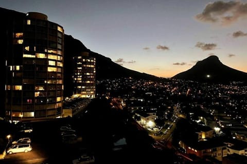 Neighbourhood, City view, Sunset