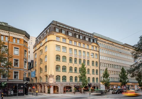 Property building, Facade/entrance