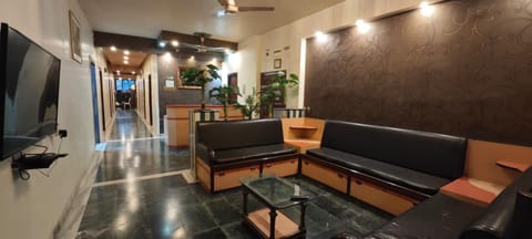 Lobby or reception, Seating area