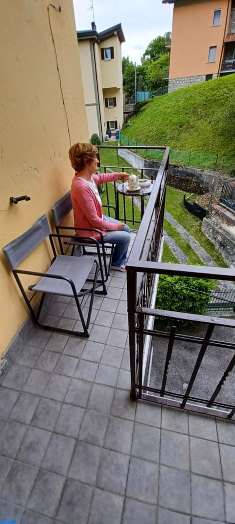 Luminoso tra i rami del Lago di Como, Sormano Apartment in Province of Lecco