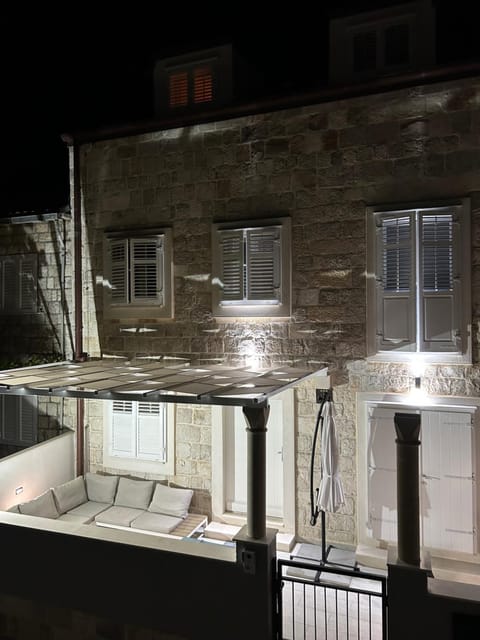 Night, View (from property/room), Balcony/Terrace