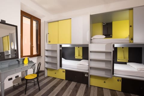 bunk bed