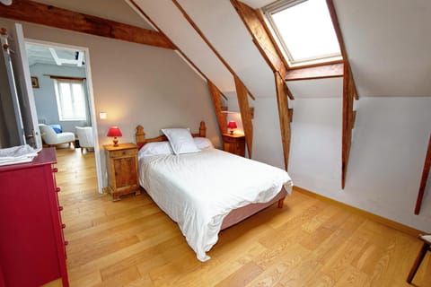 LE MOULIN DU COUFFON Bed and Breakfast in Kerlouan