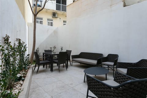 Four Bedroom Typical Maltese Townhouse - One Minute Away From The Seafront House in Sliema