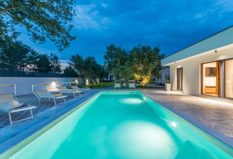 House with pool Mimi Villa in Biograd na Moru