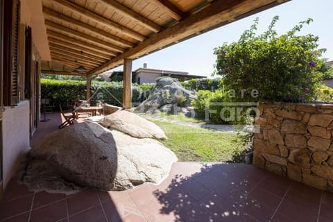 A12 - Villino semi-indipendente su tre lati Villa in Palau