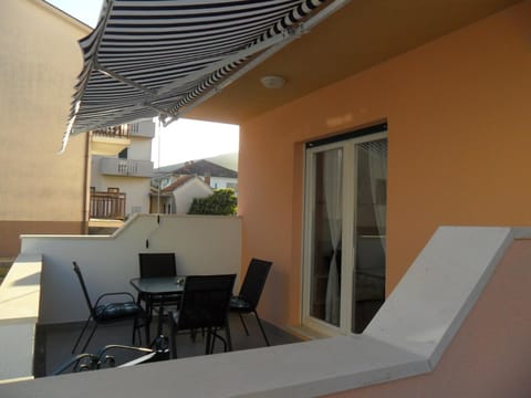 APARTMAN LJUBICA Apartment in Trogir