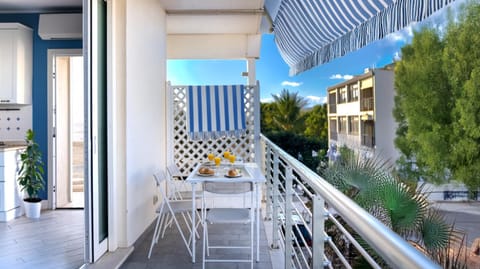 APPARTAMENTO AZZURRO FRONTE MARE Apartment in San Vincenzo