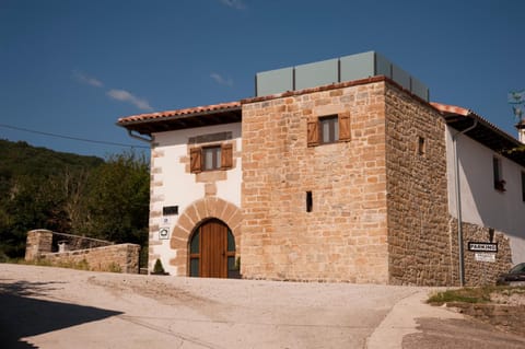 Property building, Facade/entrance