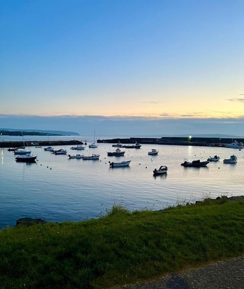 Modern Dog-Friendly Apt Beside Beach- West Beach 1 Apartment in Portrush