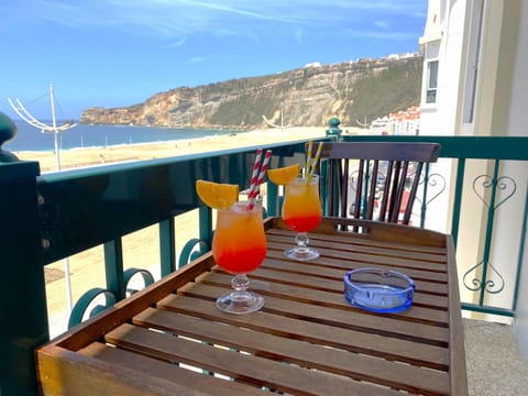 Day, View (from property/room), Balcony/Terrace, Sea view, Drinks