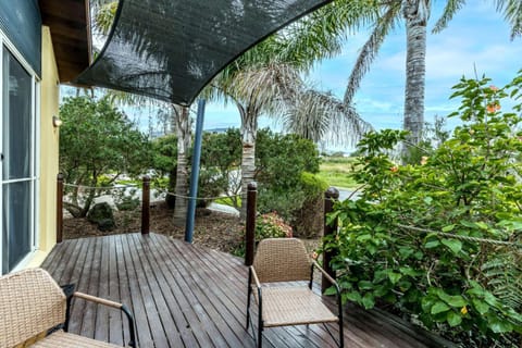 Patio, Garden