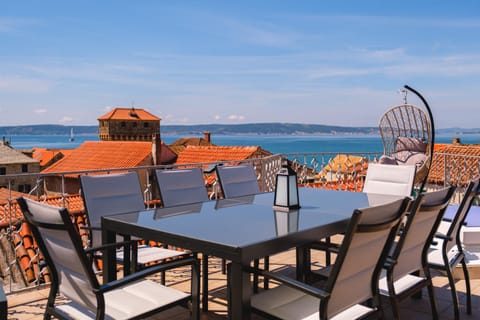 Patio, Day, Natural landscape, View (from property/room), Balcony/Terrace, Balcony/Terrace, Dining area, Sea view