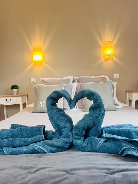 Le 4 Maison de charme proche de la plage wifi House in Barneville-Carteret