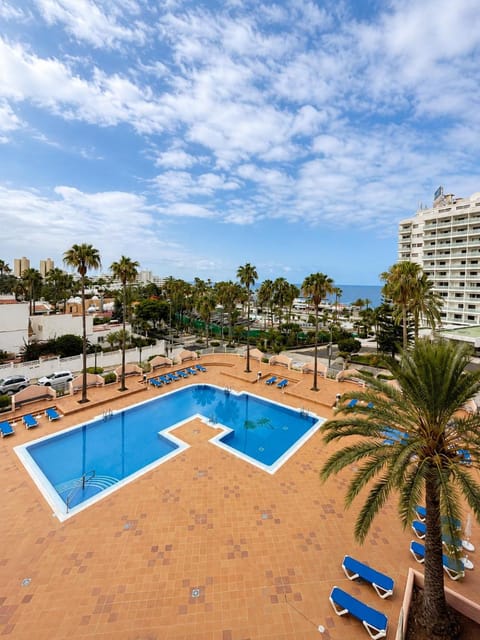 Pool view, Sea view, Swimming pool