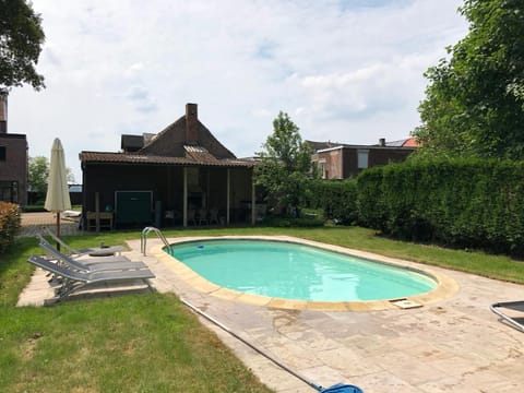 Tents @ Tomorrowland Campground/ 
RV Resort in Flanders