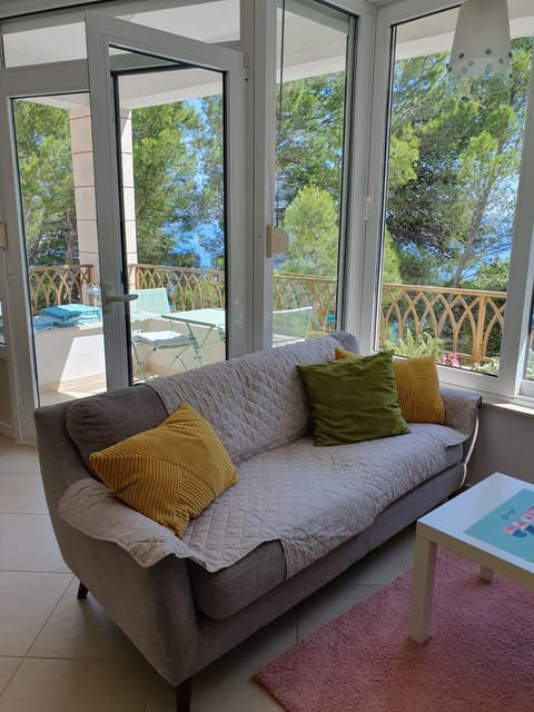 Inas Place Apartment in Brela