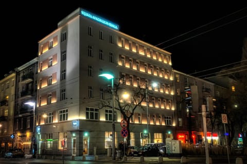 Property building, Night, City view, Location