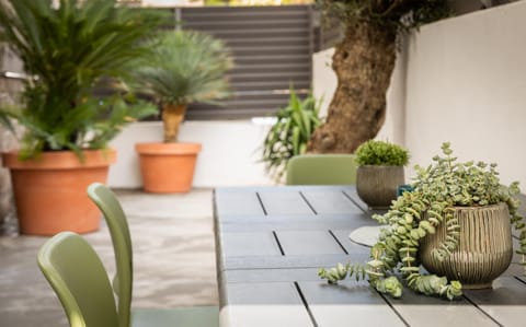 Garden, Garden view