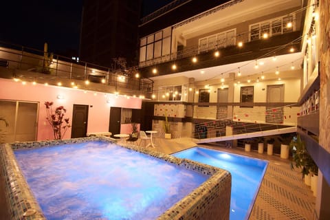 Property building, Swimming pool