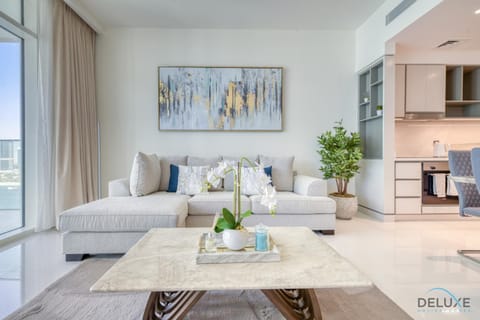 Property building, Living room, Seating area, Swimming pool
