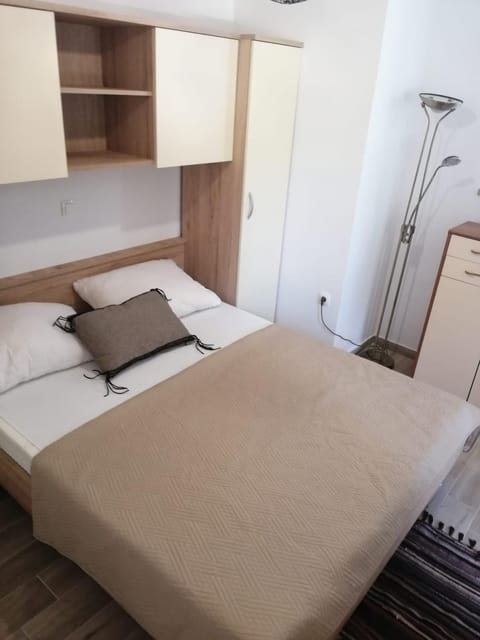 ANA Apartment in Murter