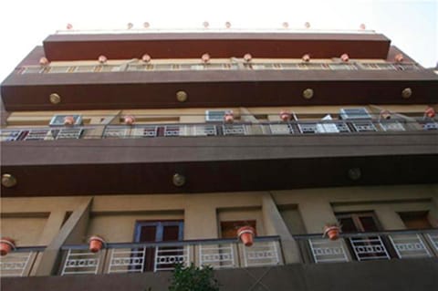 Property building, Facade/entrance, View (from property/room), Balcony/Terrace