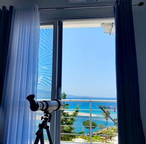 View (from property/room), Balcony/Terrace, Sea view