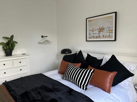 The Lowry .. Where elegance meets Luxury! Apartment in Oban