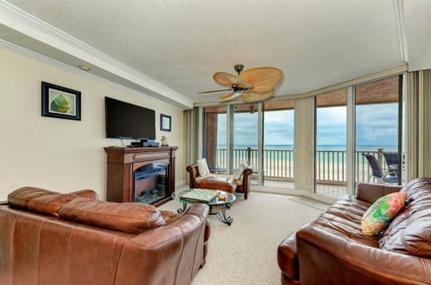 Endless Summer: Gulf Front, Pool, Views by Anna Maria Life Vacation Rentals House in Bradenton Beach