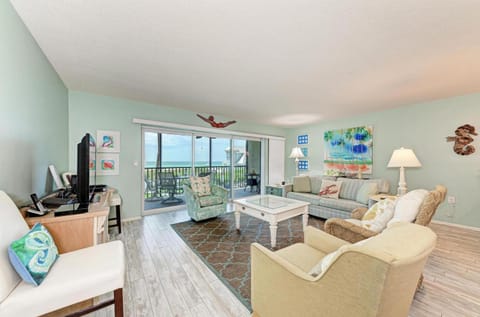 Sunset Beach 102: Gulf Front, Stunning Views, On the Beach, Pool by Anna Maria Life Vacation Rentals House in Bradenton Beach