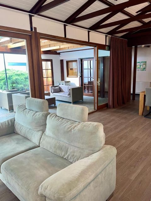 BeejMig House in Arcen