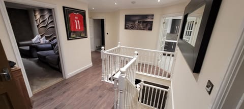 Tides Reach - 3 Bedroom Holiday Home - Llanreath - Pembroke Dock House in Wales