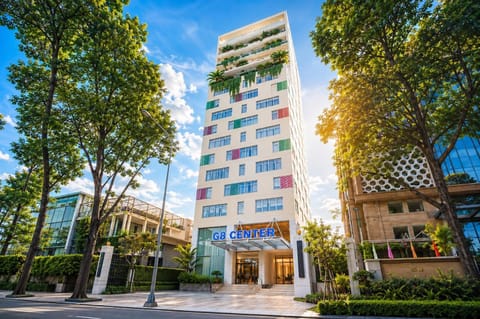 Property building, City view, Location
