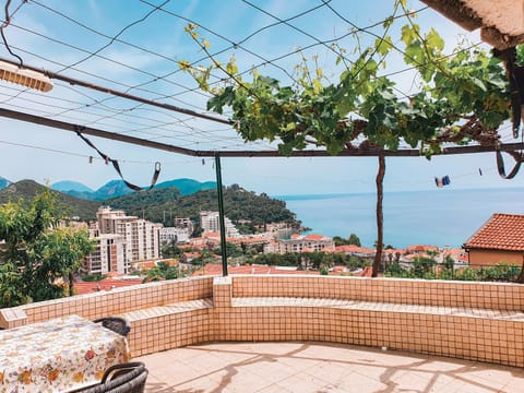 Balcony/Terrace, City view, Sea view