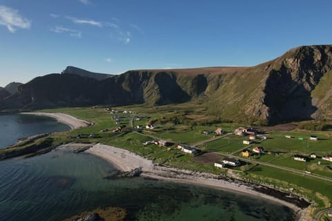 Sjarmerende hus med orkesterplass til hav og fjell House in Nordland, Norway