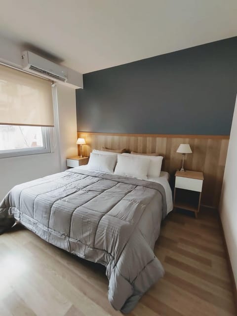 Bed, Bedroom, air conditioner