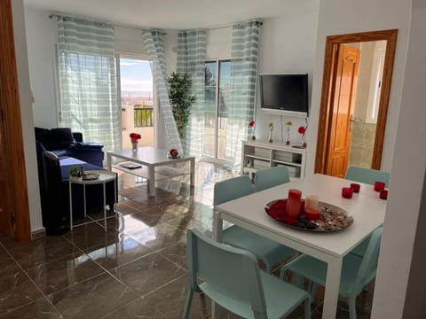 TV and multimedia, Living room, Dining area