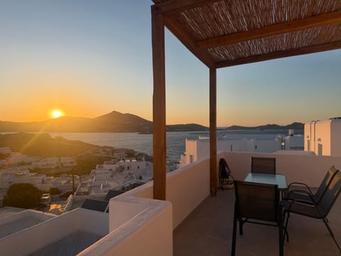 Natural landscape, View (from property/room), Balcony/Terrace, Sea view, Sunset