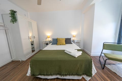 Bed, Photo of the whole room, Bedroom, towels, wardrobe