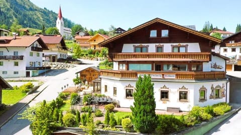 Property building, Spring, Day, Summer, Other, Other