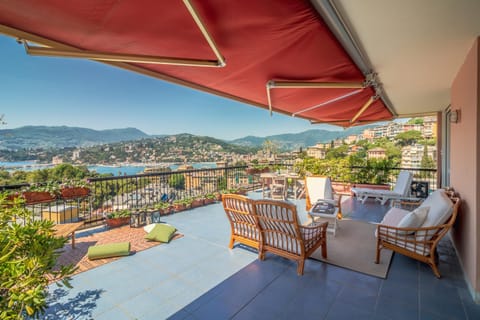 Balcony/Terrace, City view, Sea view